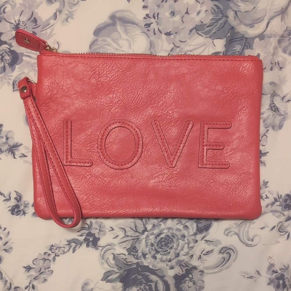 Coral Love Clutch